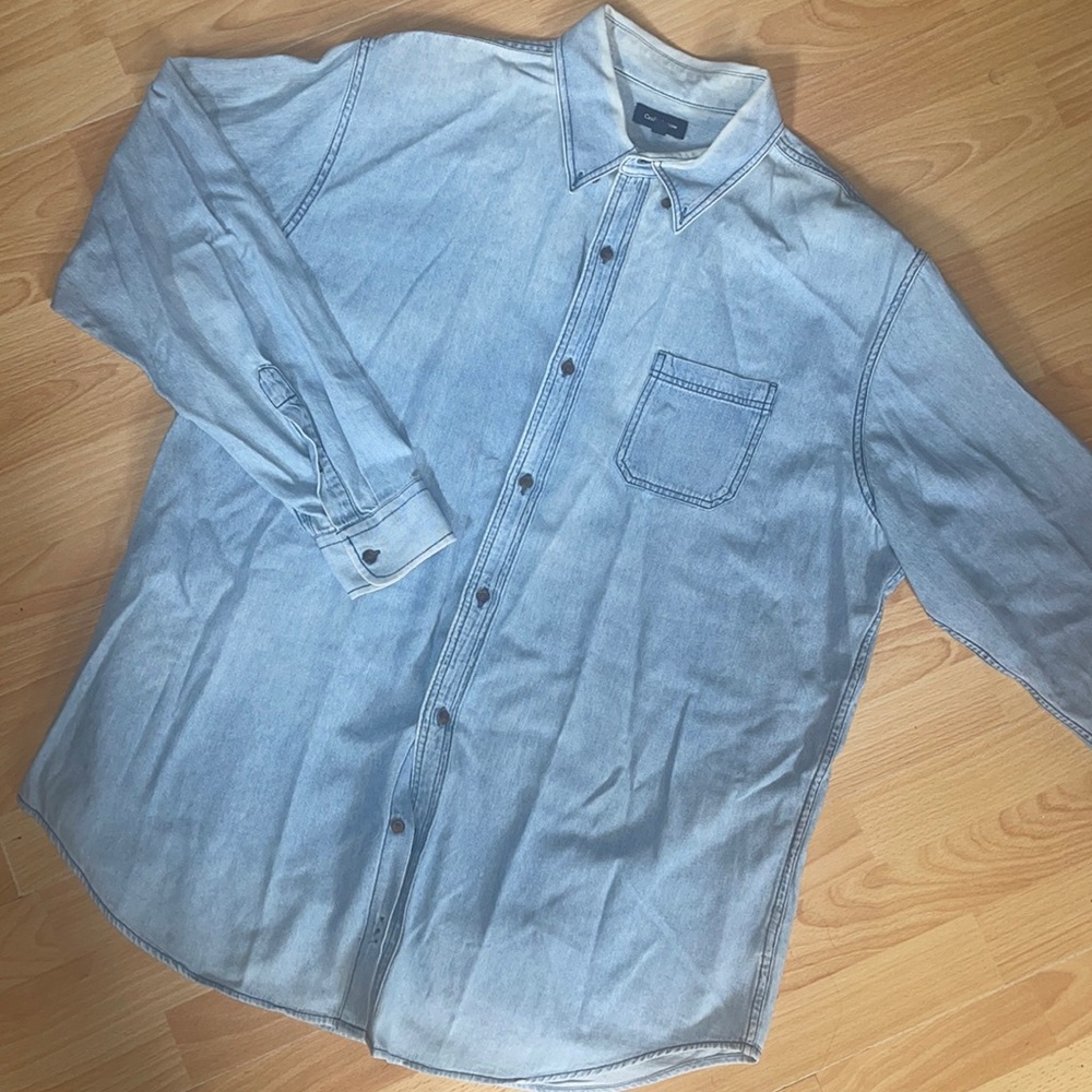 Men’s Croft and barrow jean button down shirt